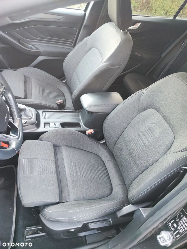 Ford Focus 1.5 EcoBlue Start-Stopp-System ACTIVE - 12