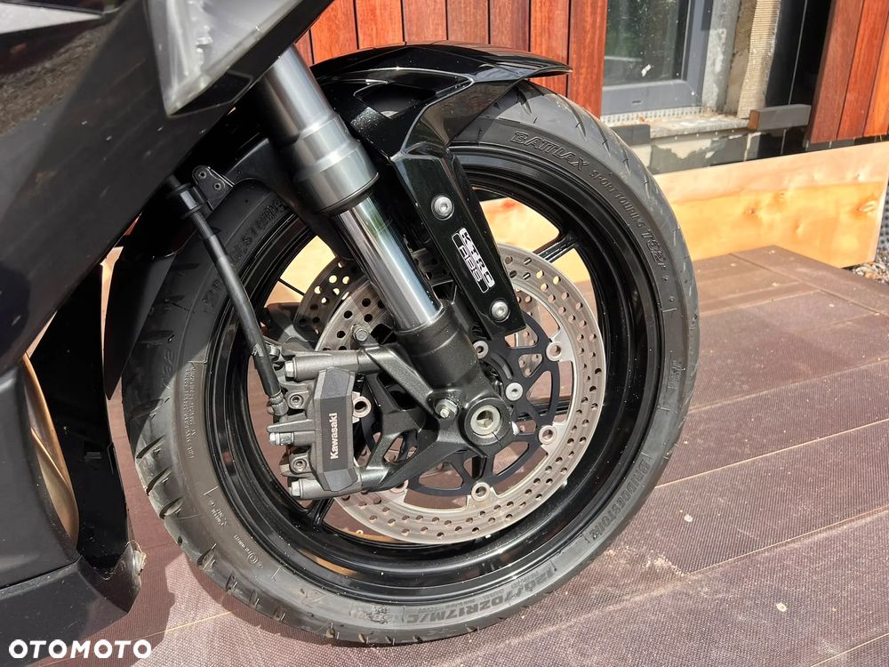 Kawasaki Ninja 1000 SX - 22