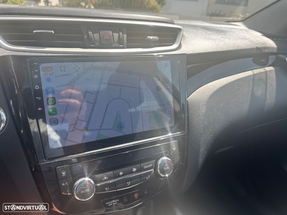 Nissan Qashqai 1.6 dCi N-Connecta 18 - 16