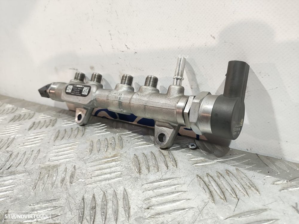 Régua de injeção Bosch BMW 1.5d B37D15A 0445213026 8511629 - 5