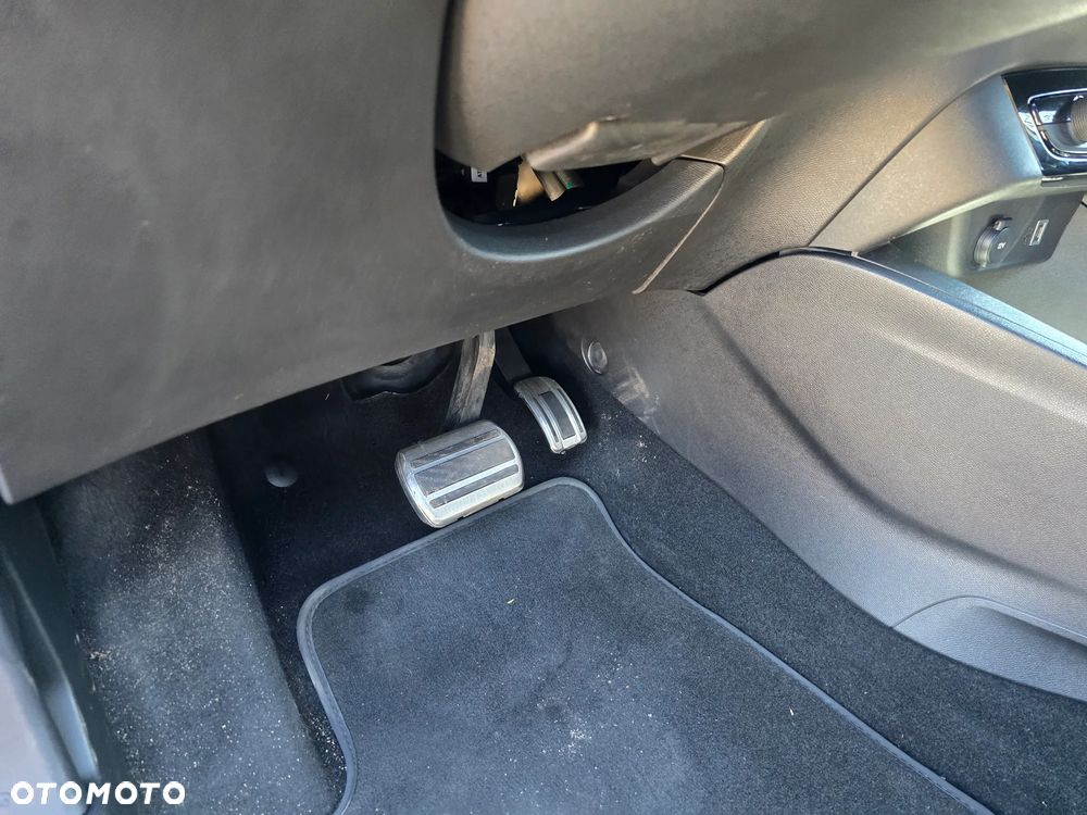 Opel Corsa 1.2 Direct Injection Turbo Start/Stop GS Line - 26