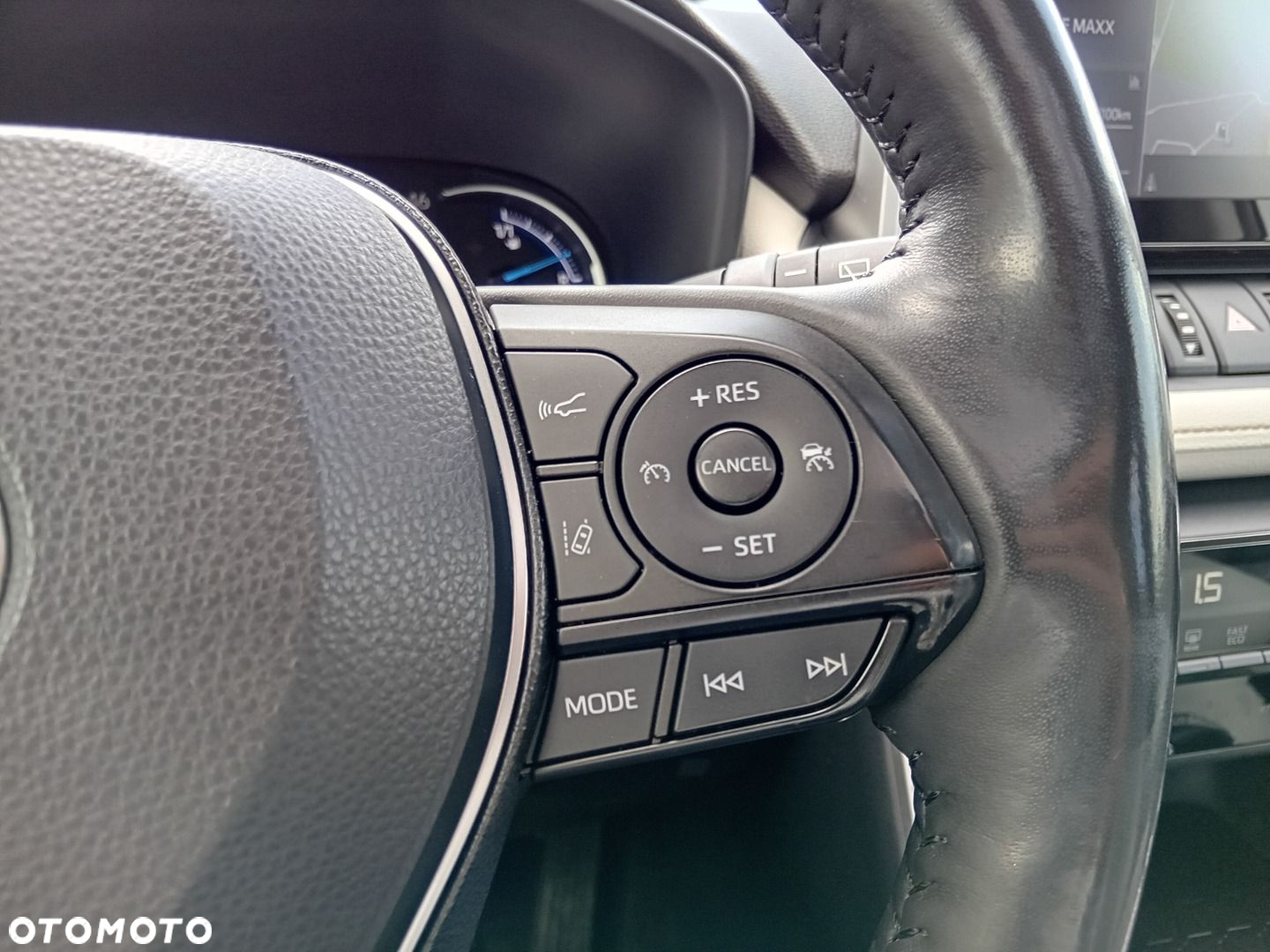 Toyota RAV4 - 9