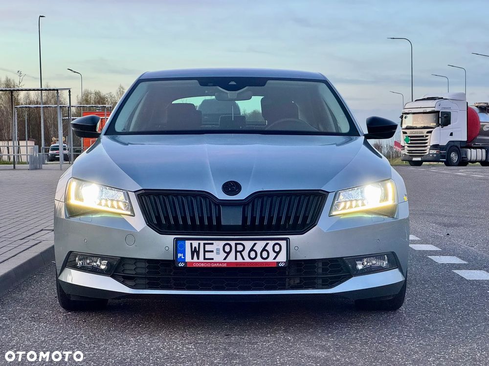 Skoda Superb 2.0 TSI 4x4 Ambition DSG - 25