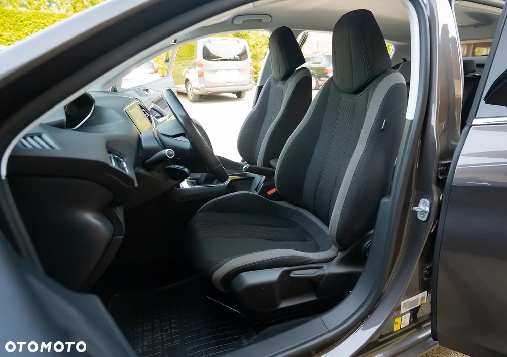 Peugeot 308 PureTech 110 Stop & Start Style - 30