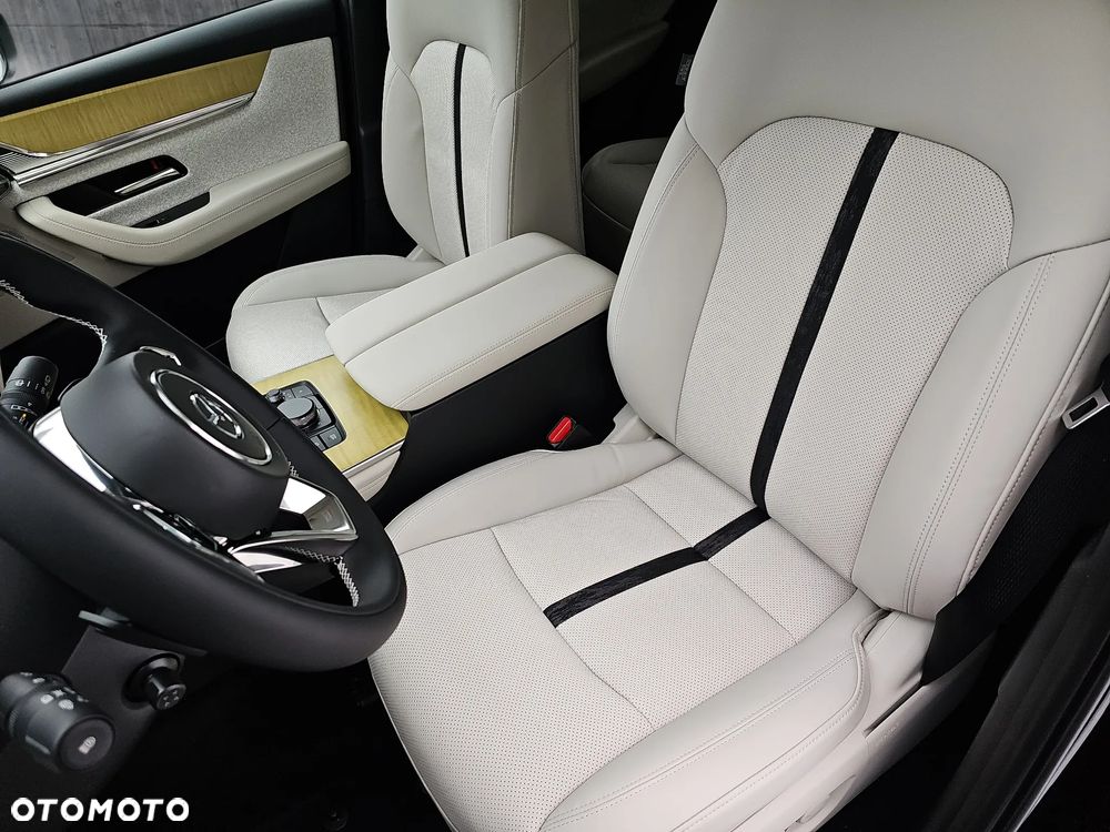 Mazda CX-60 3.3 D mHEV Takumi - 13