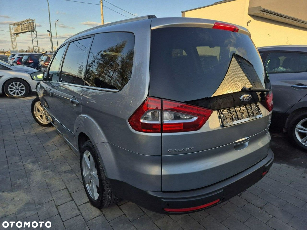 Ford Galaxy - 3