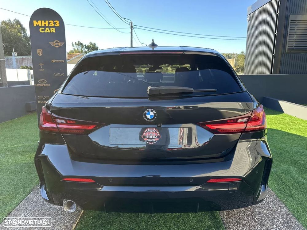 BMW 116 d Pack Desportivo M Auto - 9