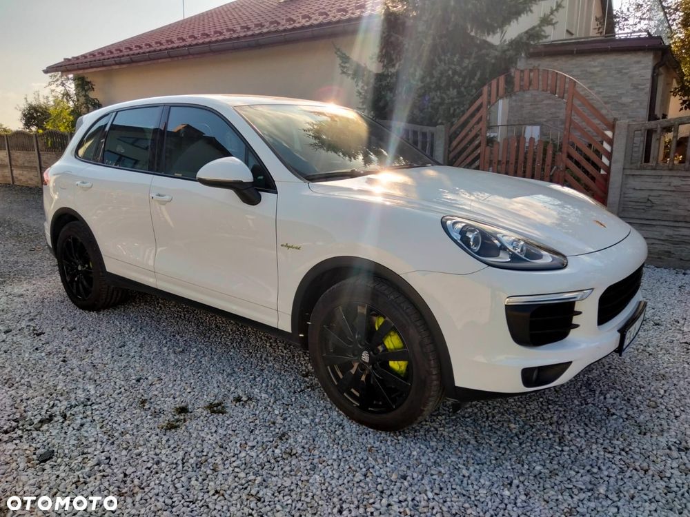 Porsche Cayenne - 3