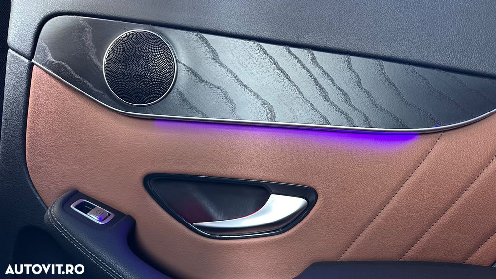 Mercedes-Benz GLC Coupe 350 e 4Matic 7G-TRONIC AMG Line - 25