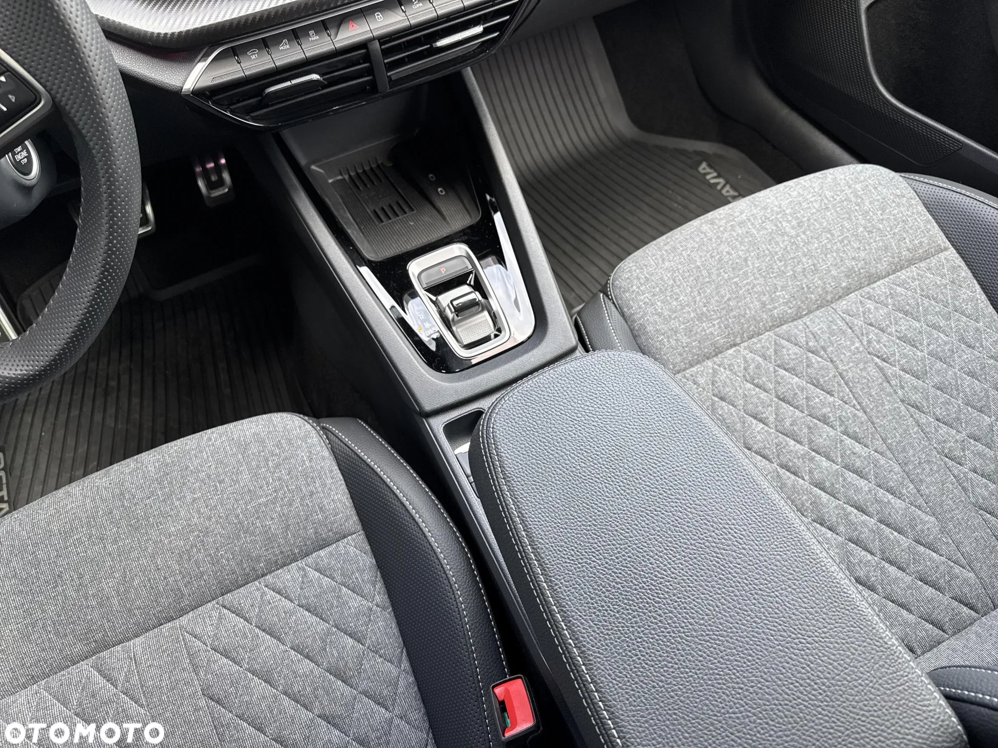 Skoda Octavia 1.5 TSI mHEV Sportline DSG - 11