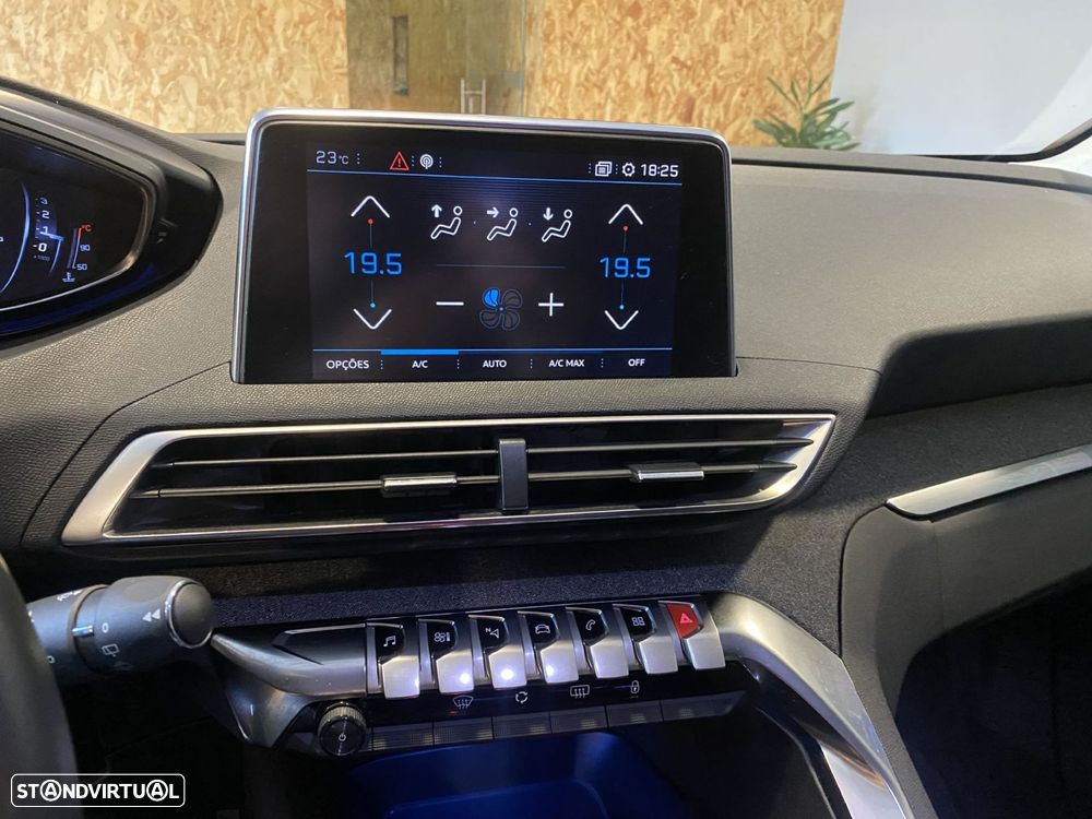 Peugeot 3008 1.5 BlueHDi Allure - 26