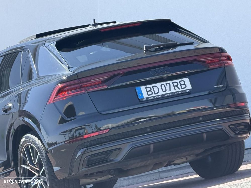 Audi Q8 60 TFSIe quattro S line Tiptronic - 29