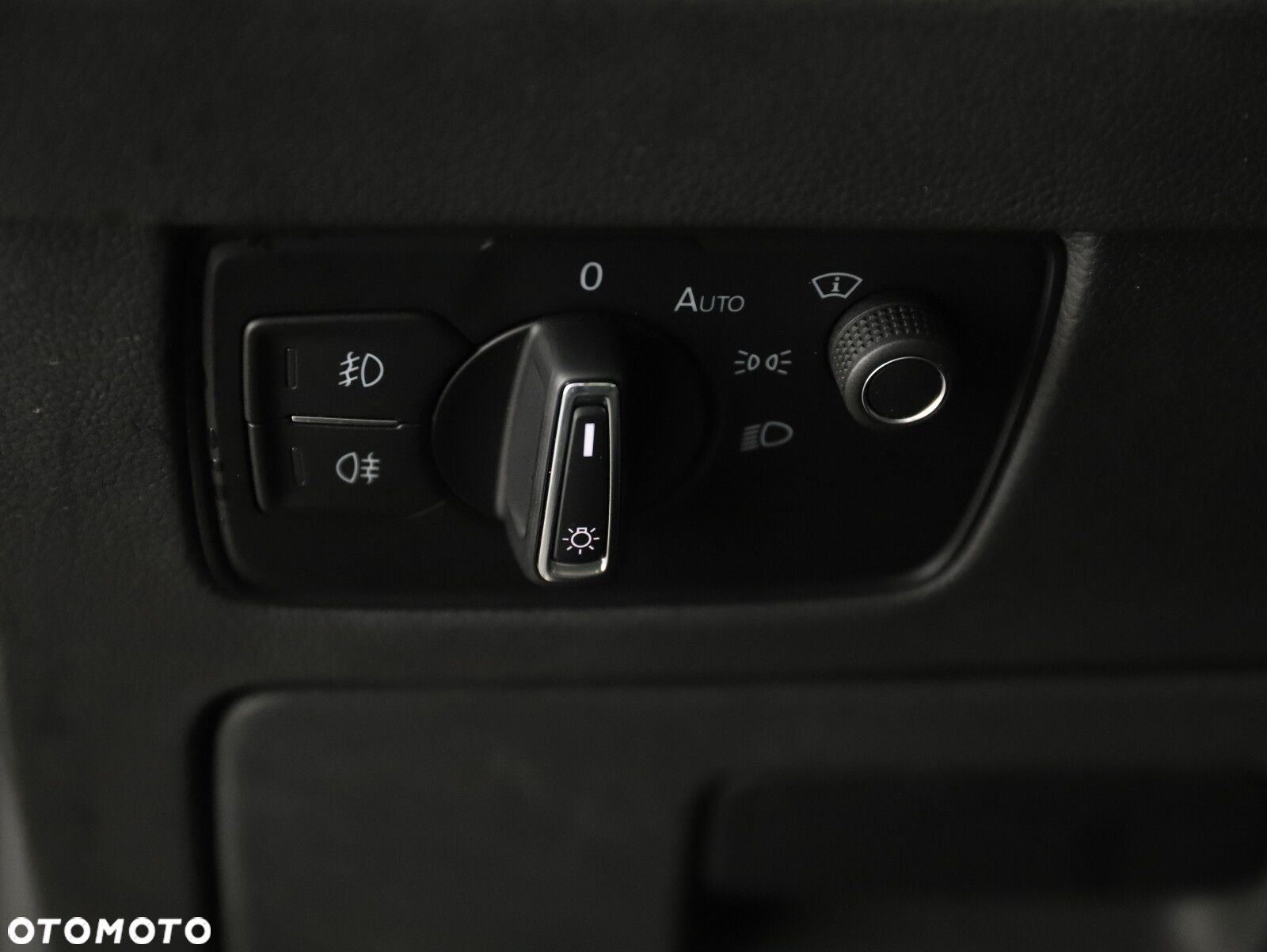 Volkswagen Passat - 21