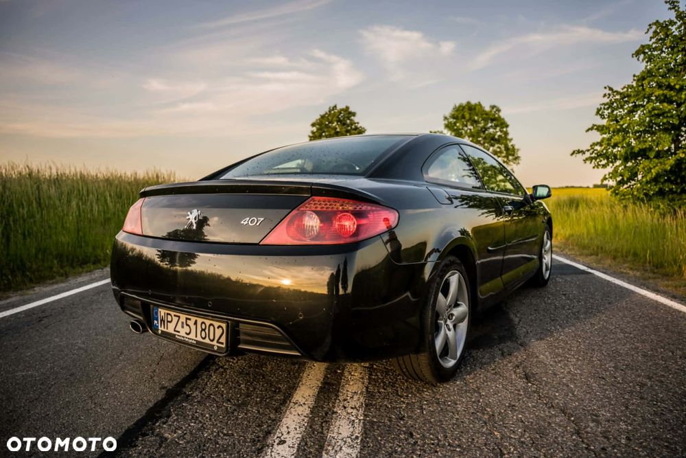 Peugeot 407 2.2 Intense - 3