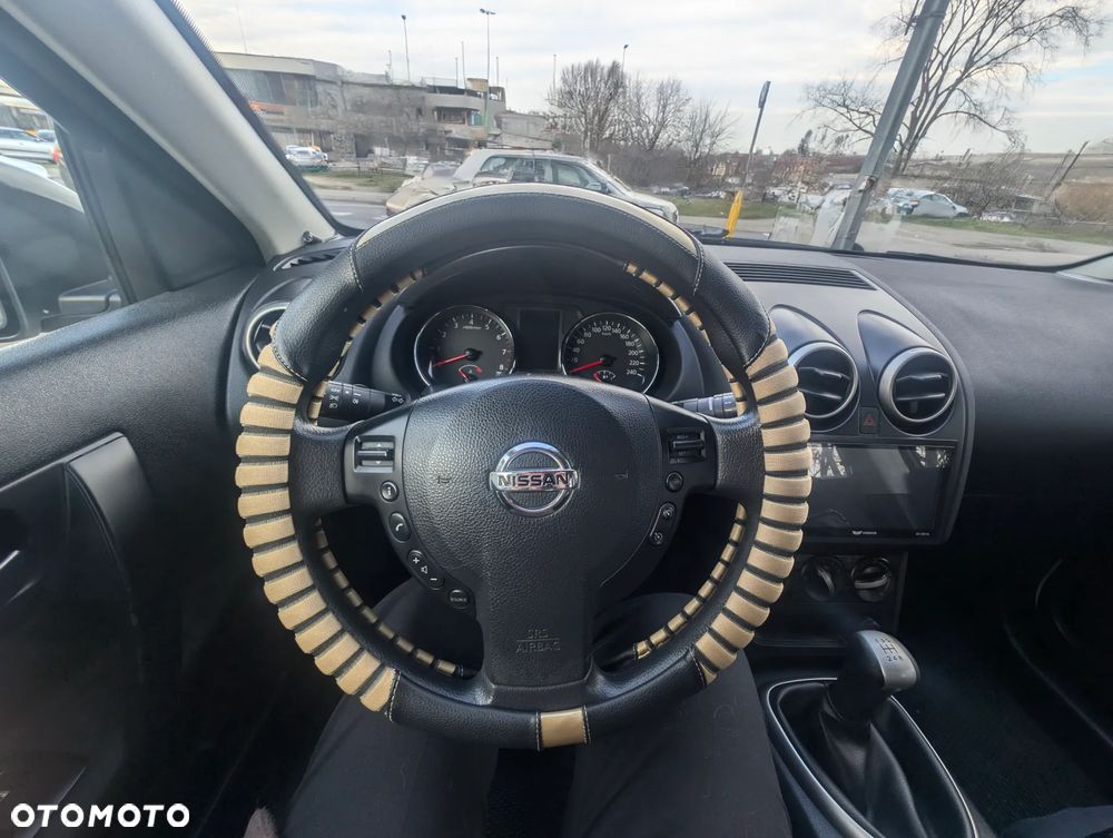 Nissan Qashqai 1.6 Acenta - 19