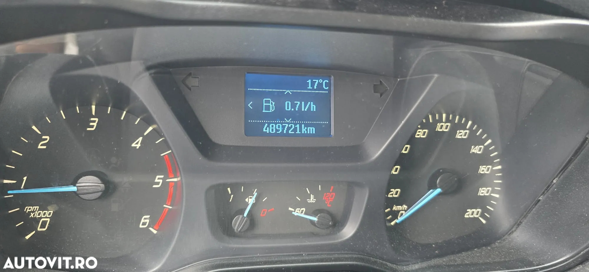 Ford Transit - 8