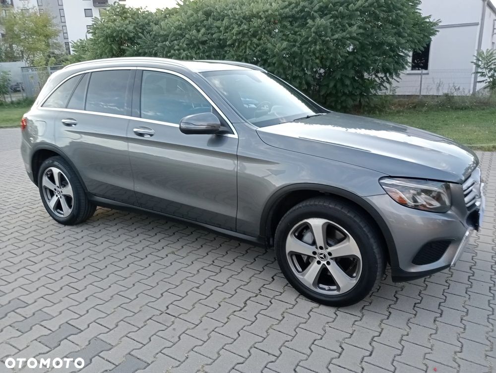 Mercedes-Benz GLC - 14