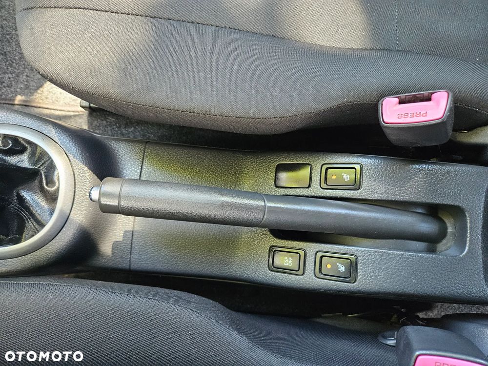 Suzuki SX4 1.6 Comfort - 25