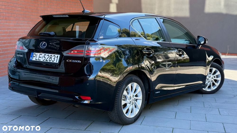 Lexus CT 200h Elite - 4