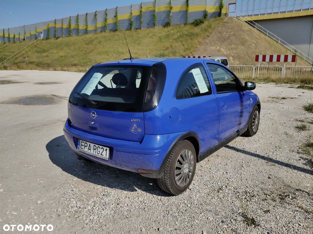 Opel Corsa - 4
