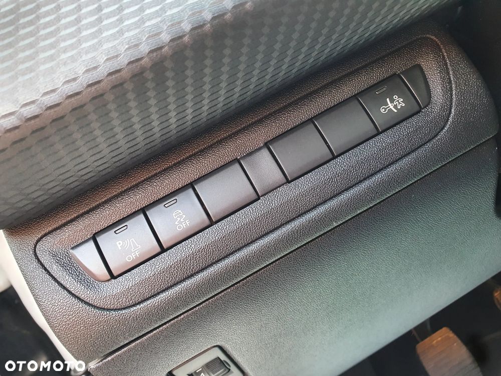 Peugeot 2008 PureTech 110 Stop&Start Allure - 17