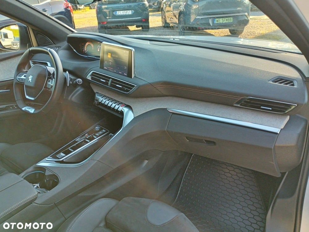 Peugeot 5008 - 15