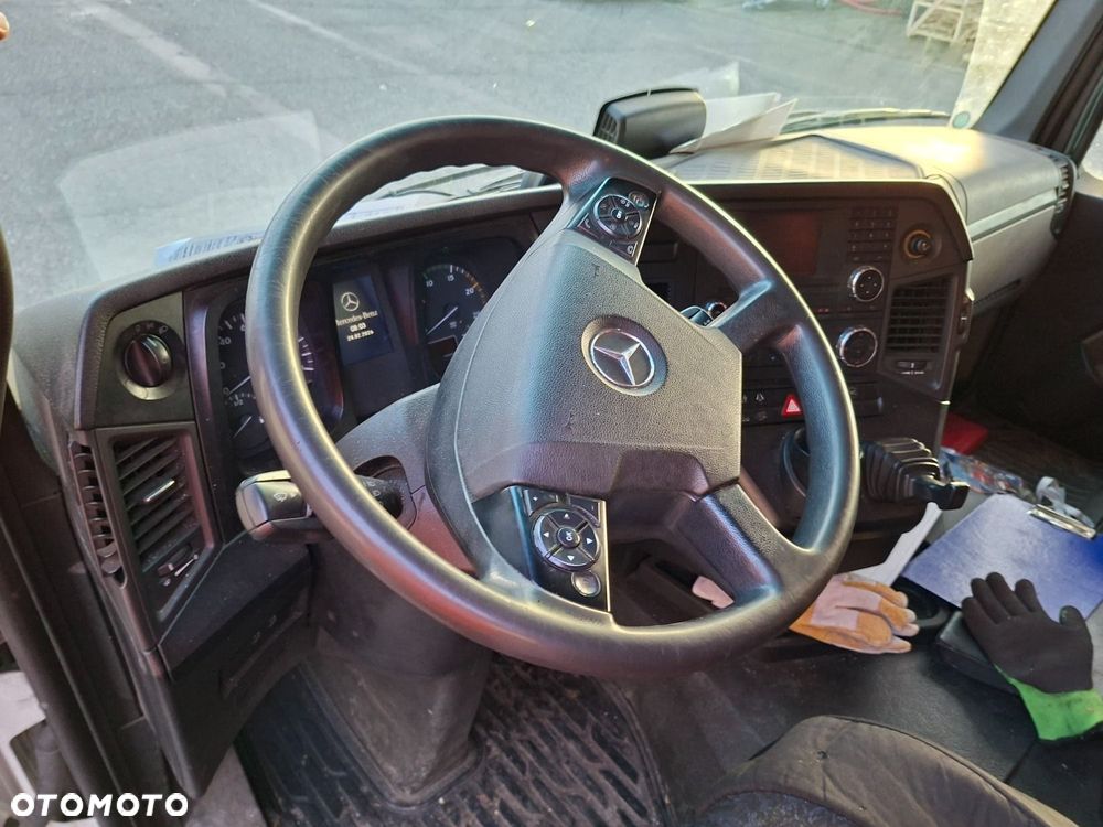 Versalift Antos 2533 L 6X2 - 16