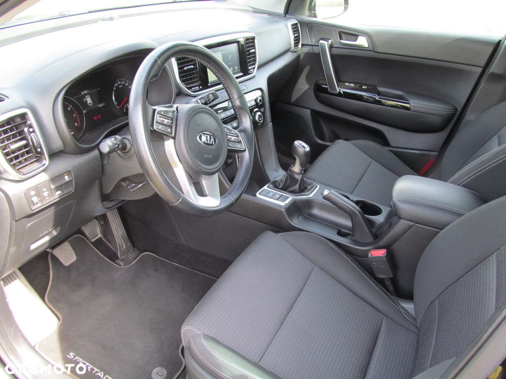 Kia Sportage - 10