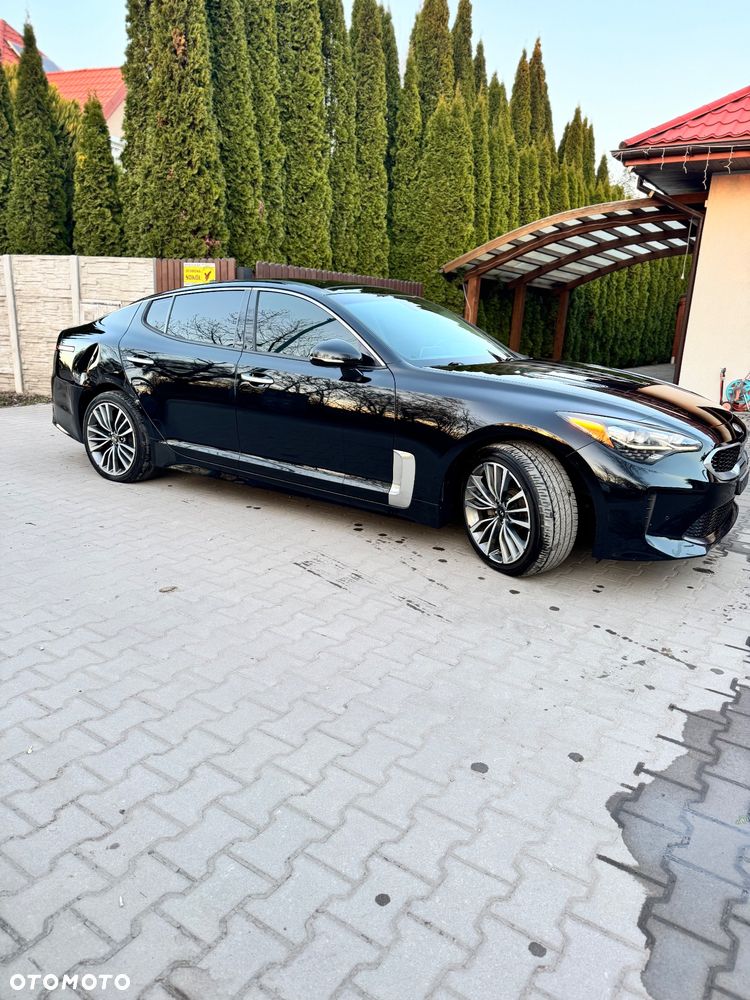 Kia Stinger - 7
