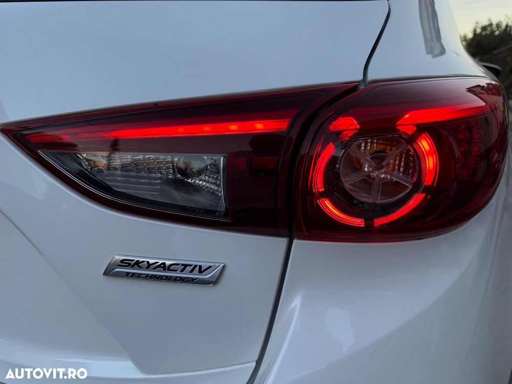 Mazda 3 SKYACTIV-G 120 Sports-Line - 19