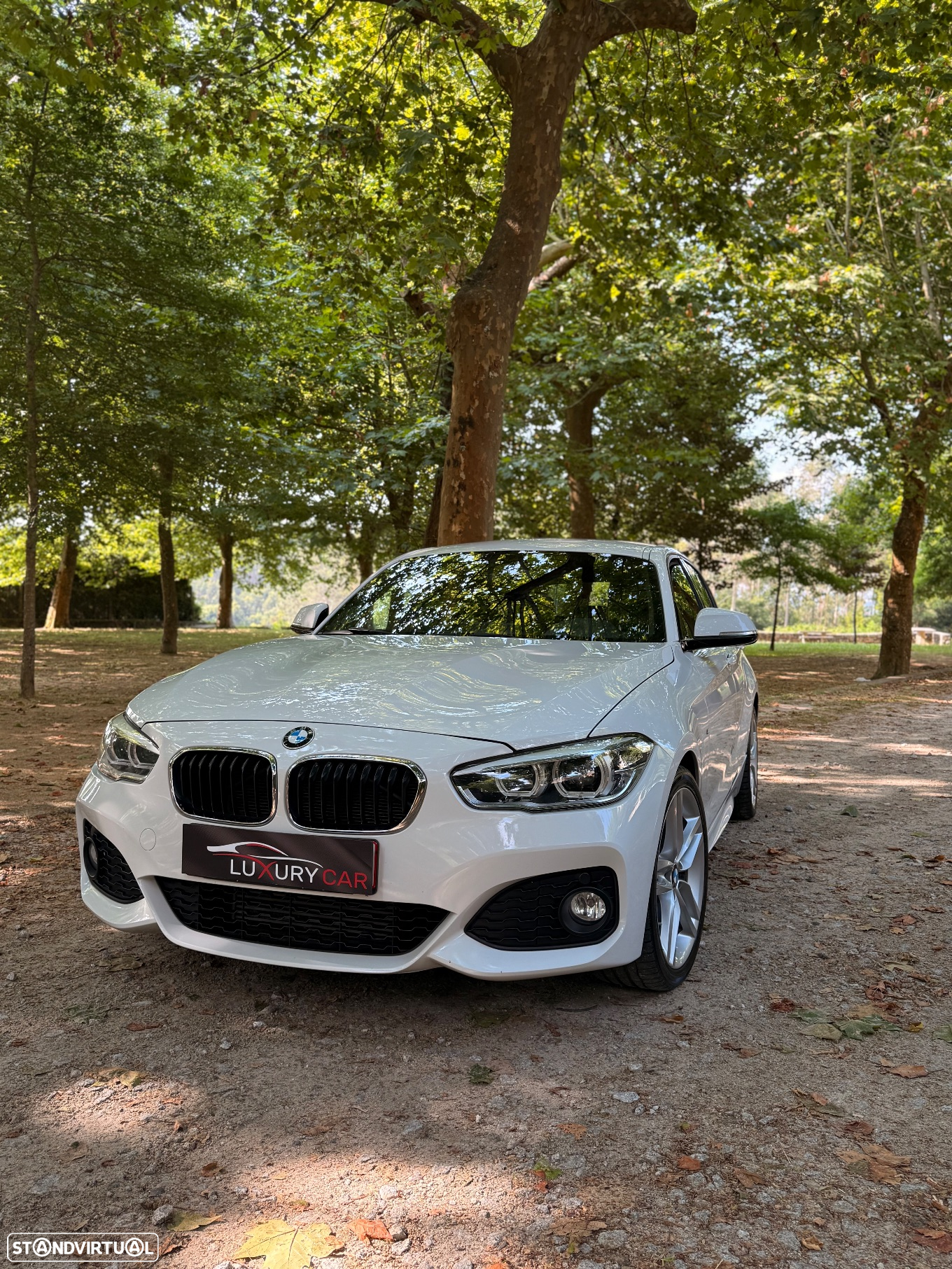 BMW 118 i Pack M - 3