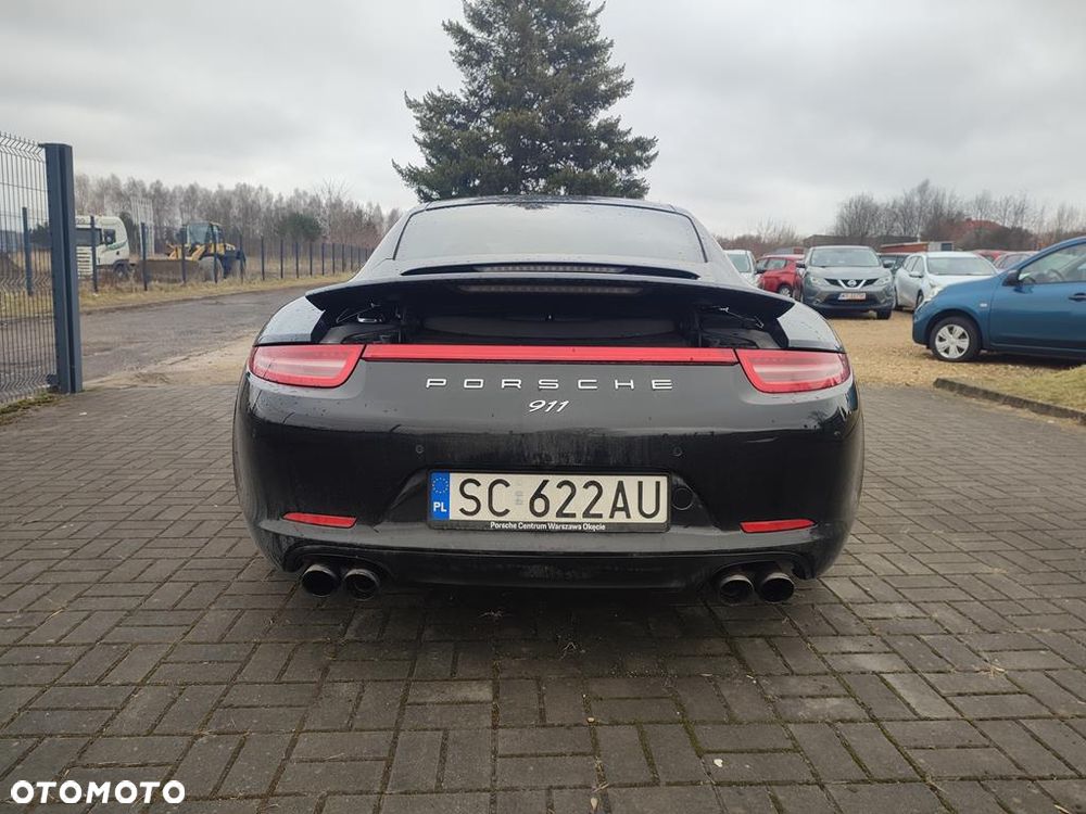 Porsche 911 Carrera 4 PDK - 7