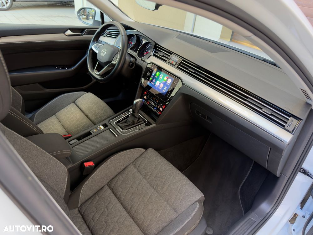 Volkswagen Passat 2.0 TDI SCR DSG Business - 29