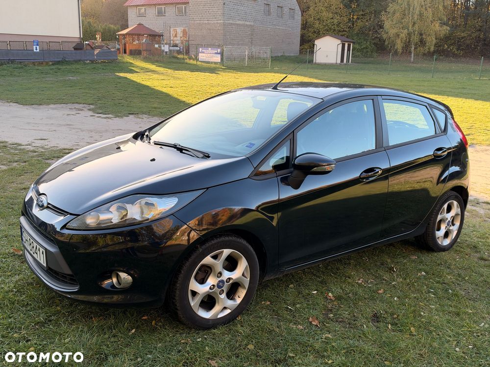 Ford Fiesta - 2