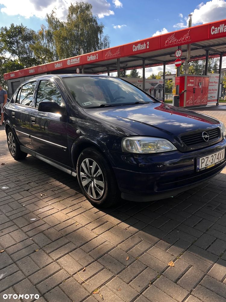 Opel Astra - 1