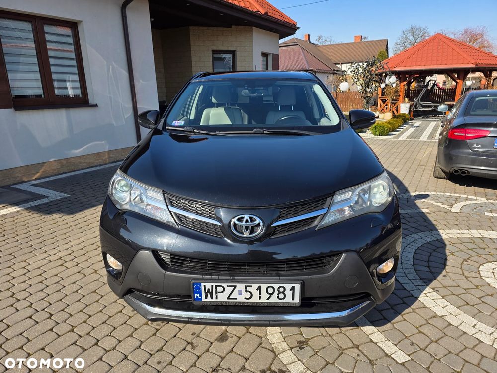 Toyota RAV4 2.2 D-4D Premium - 4