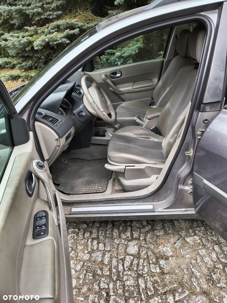 Renault Megane 1.6 Luxe Privilege - 13