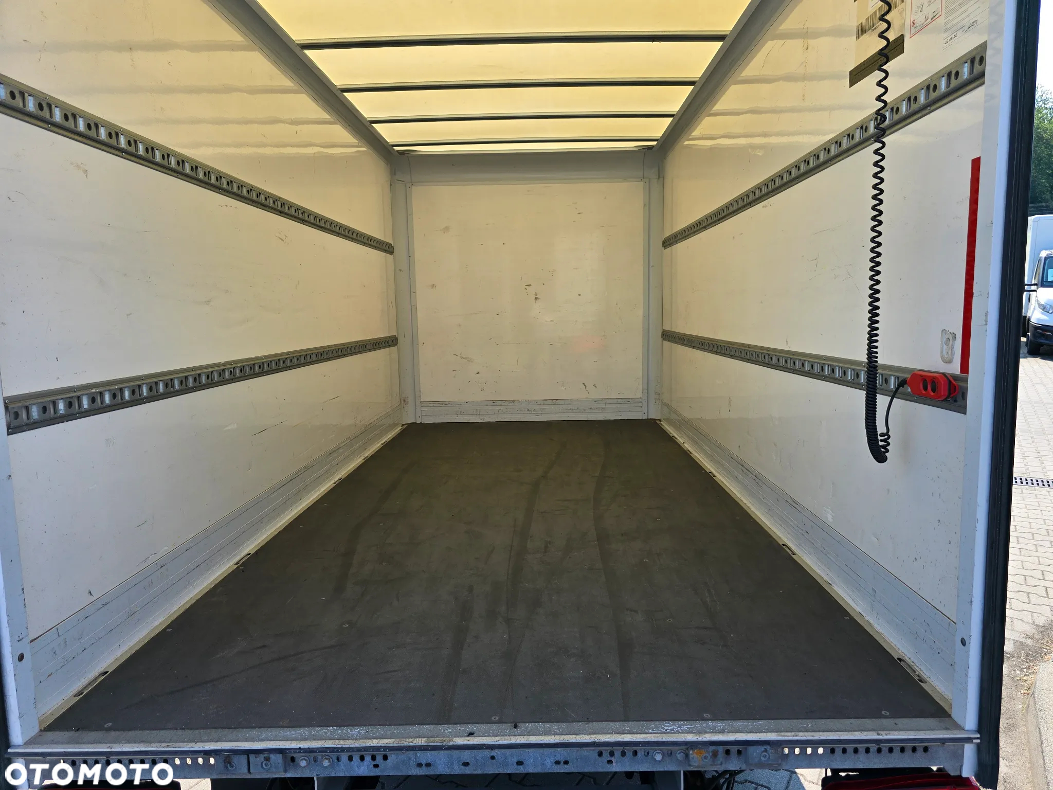 Iveco DAILY 35C16 Kontener - 18