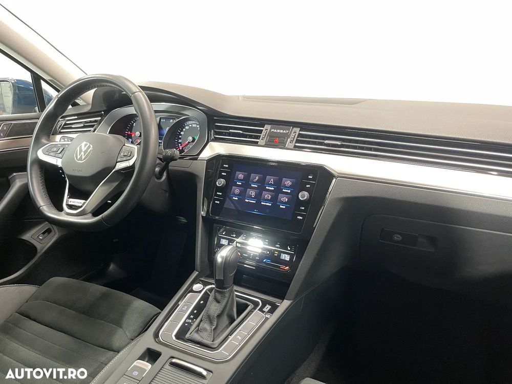 Volkswagen Passat 2.0 TDI DSG 4Mot Highline - 9