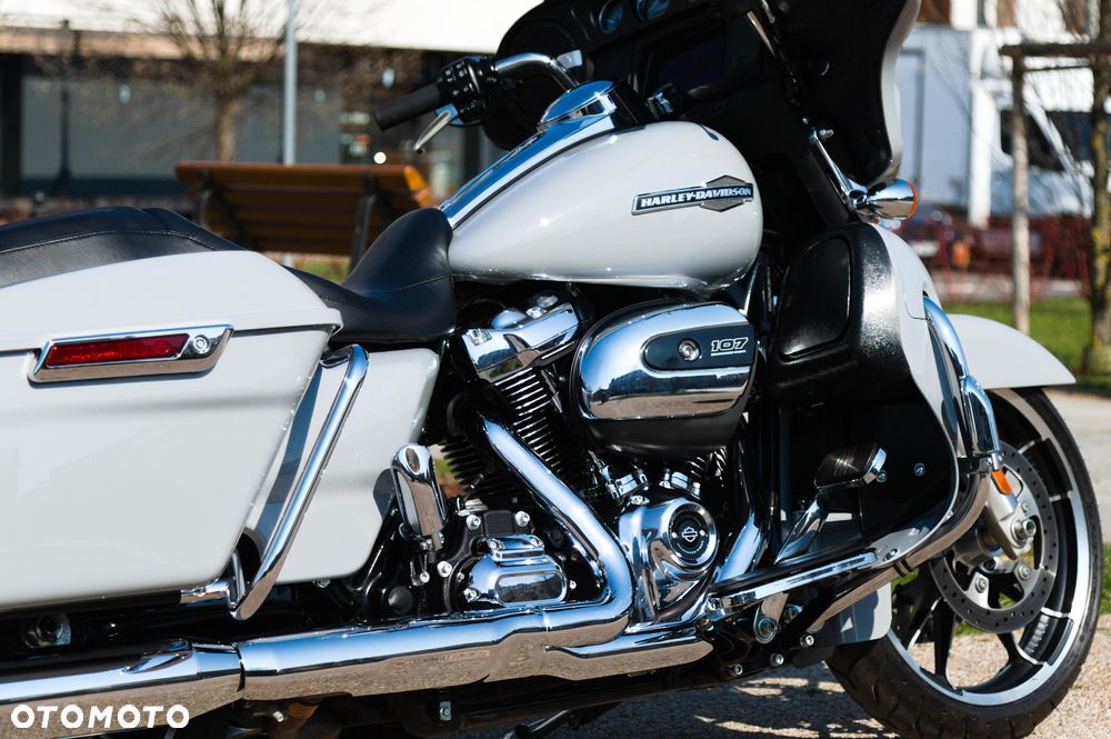 Harley-Davidson Touring Street Glide - 8