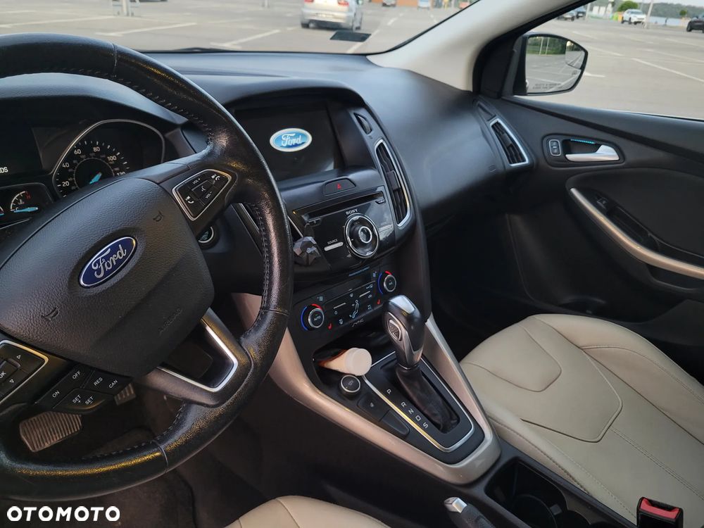 Ford Focus - 11