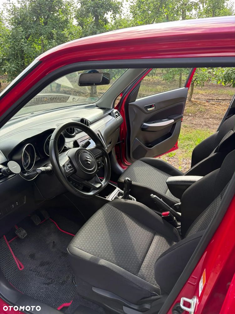 Suzuki Swift - 7