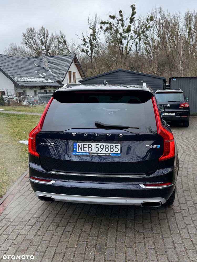 Volvo XC 90 - 4