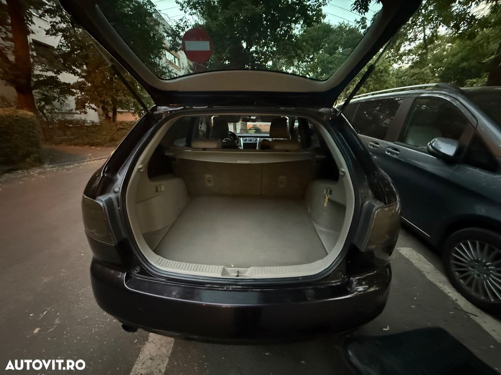 Mazda CX-7 - 11