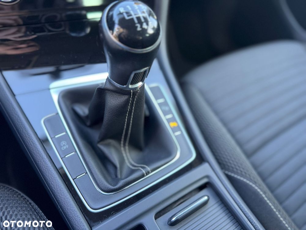 Volkswagen Golf 1.4 TSI BlueMotion Technology Cup - 20