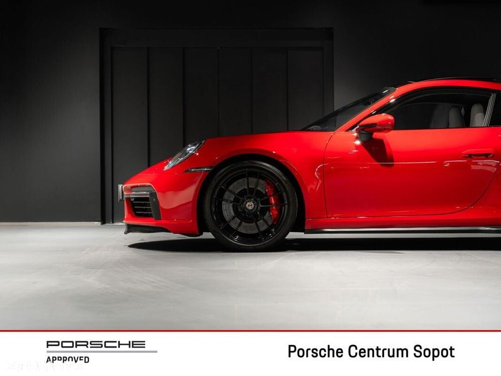 Porsche 911 Turbo - 9