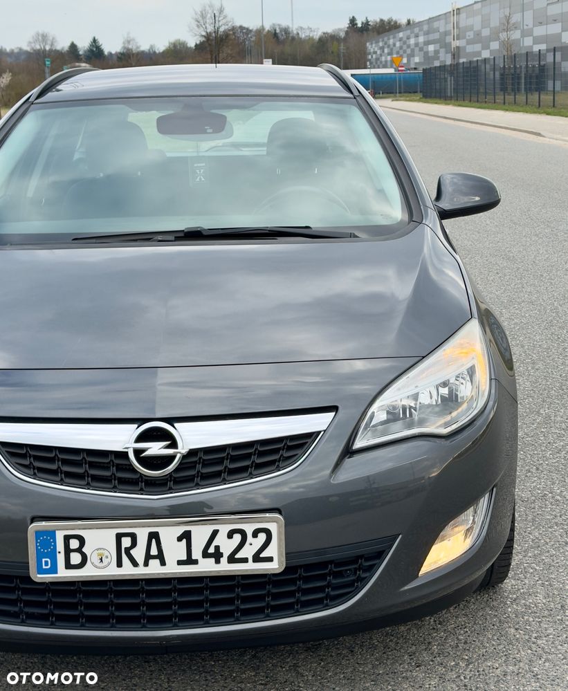 Opel Astra 1.4 Turbo Color Edition - 28