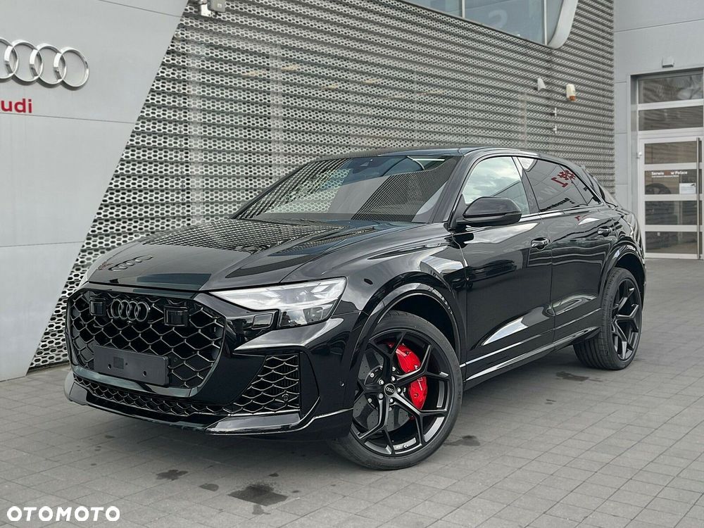 Audi RS Q8 - 11