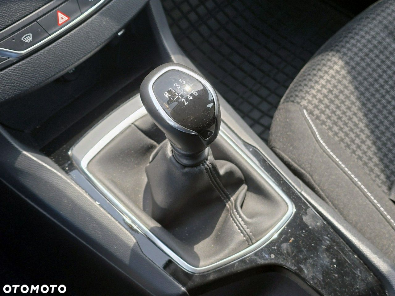 Peugeot 308 - 14