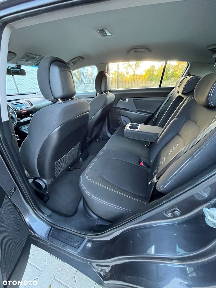 Kia Sportage 2.0 CVVT 2WD Automatik Spirit - 9